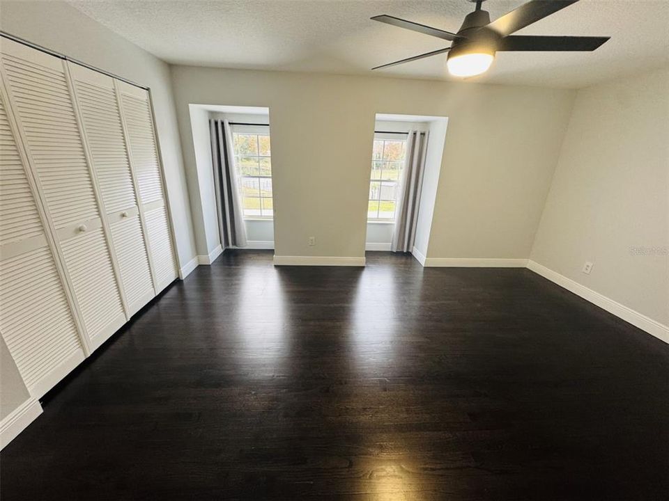 待售: $1,385,000 (5 贝兹, 4 浴室, 3776 平方英尺)