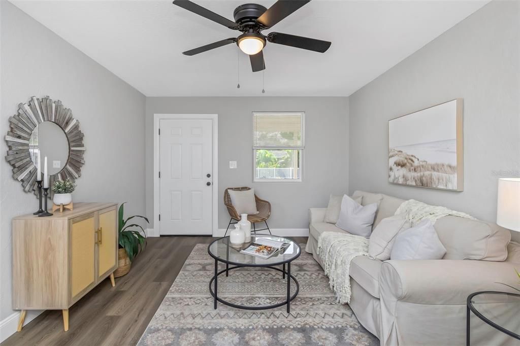 En Venta: $237,000 (2 camas, 1 baños, 780 Pies cuadrados)