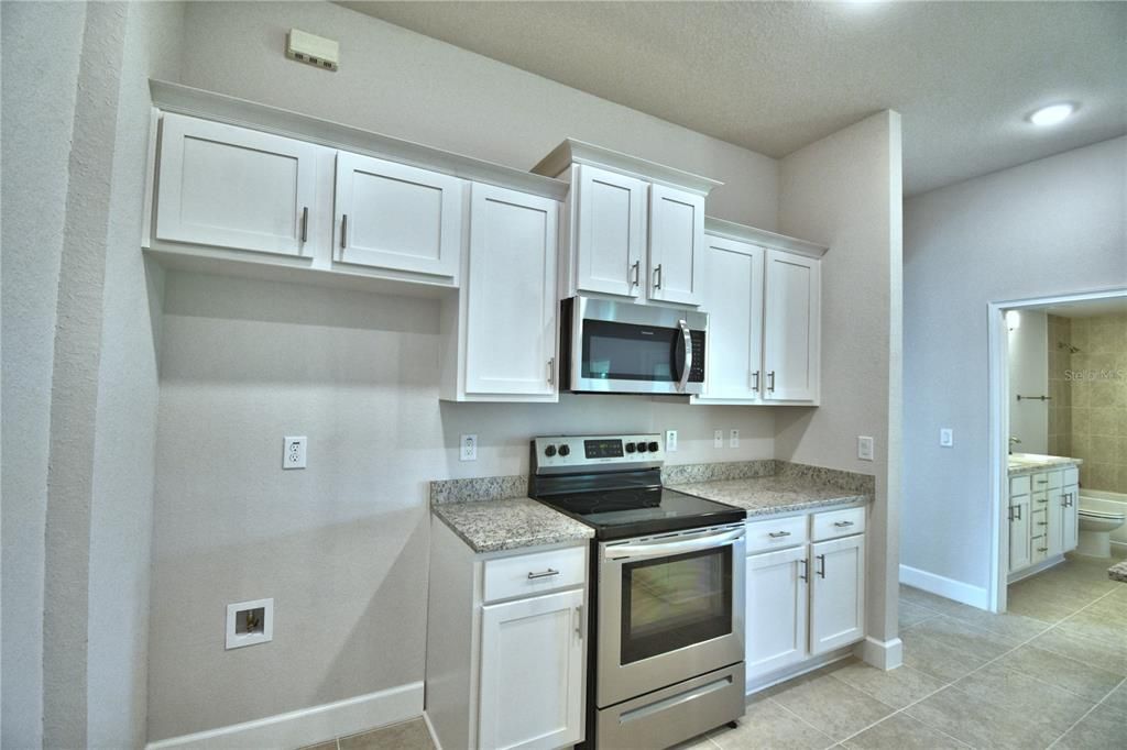 待售: $412,852 (4 贝兹, 3 浴室, 2508 平方英尺)