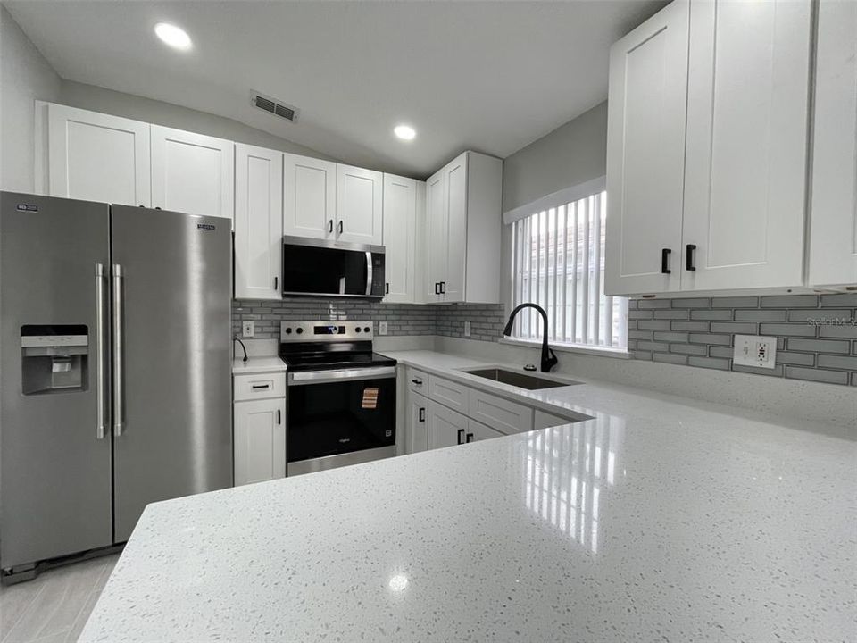 En Venta: $415,000 (3 camas, 2 baños, 1521 Pies cuadrados)