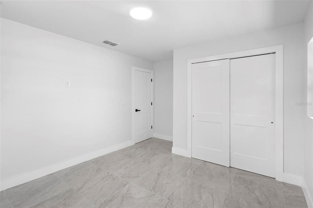 En Venta: $289,000 (3 camas, 2 baños, 1242 Pies cuadrados)