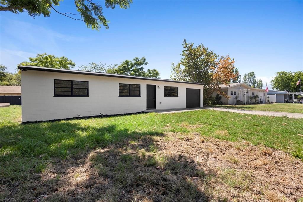 En Venta: $289,000 (3 camas, 2 baños, 1242 Pies cuadrados)