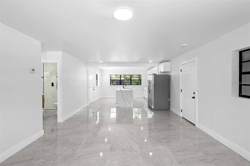 En Venta: $289,000 (3 camas, 2 baños, 1242 Pies cuadrados)