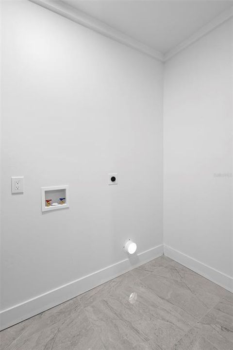 En Venta: $289,000 (3 camas, 2 baños, 1242 Pies cuadrados)