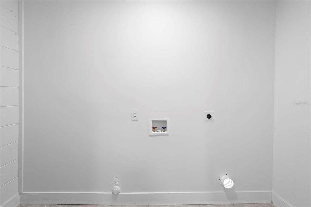 En Venta: $289,000 (3 camas, 2 baños, 1242 Pies cuadrados)