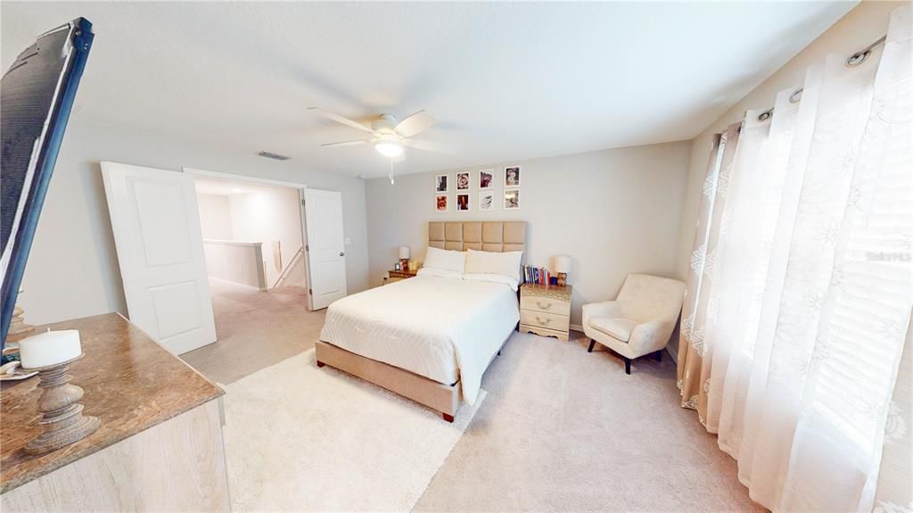 На продажу: $265,000 (3 спален, 2 ванн, 1824 Квадратных фут)