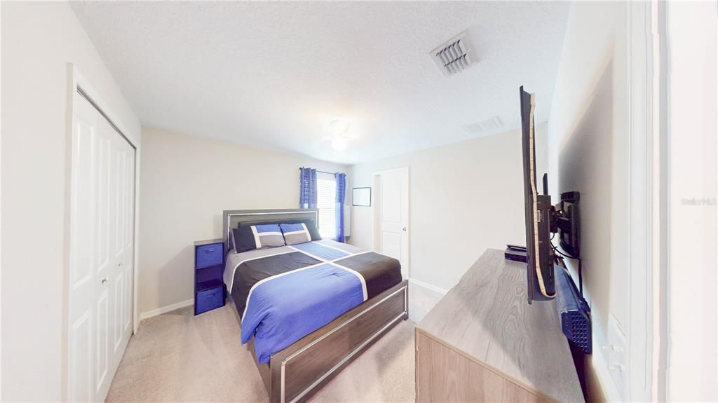 На продажу: $265,000 (3 спален, 2 ванн, 1824 Квадратных фут)