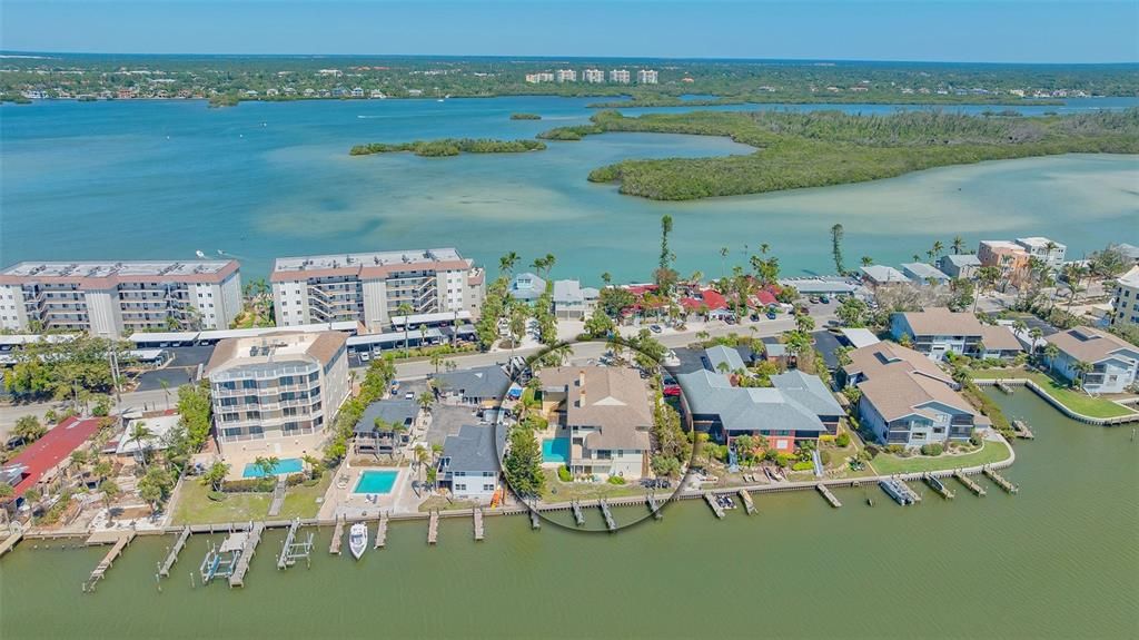 待售: $499,000 (2 贝兹, 2 浴室, 1124 平方英尺)