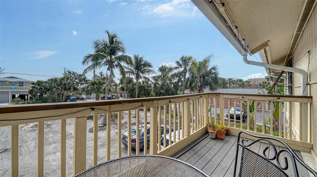 待售: $499,000 (2 贝兹, 2 浴室, 1124 平方英尺)