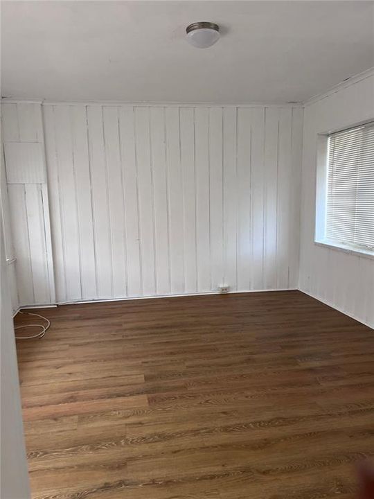 出租: $1,200 (1 贝兹, 1 浴室, 489 平方英尺)