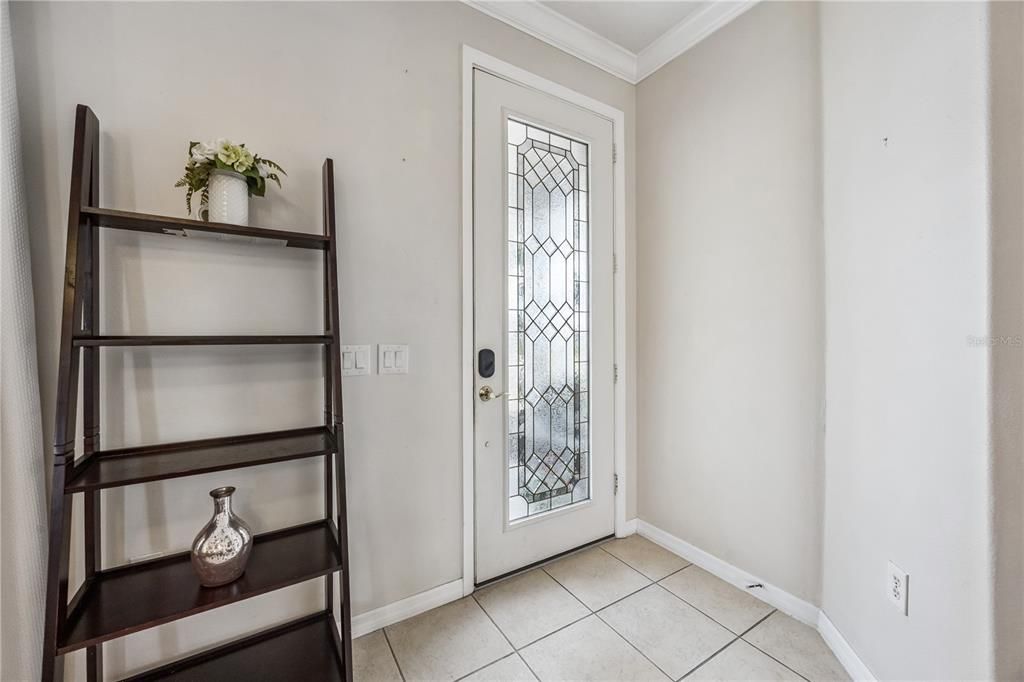 На продажу: $360,000 (2 спален, 2 ванн, 1155 Квадратных фут)