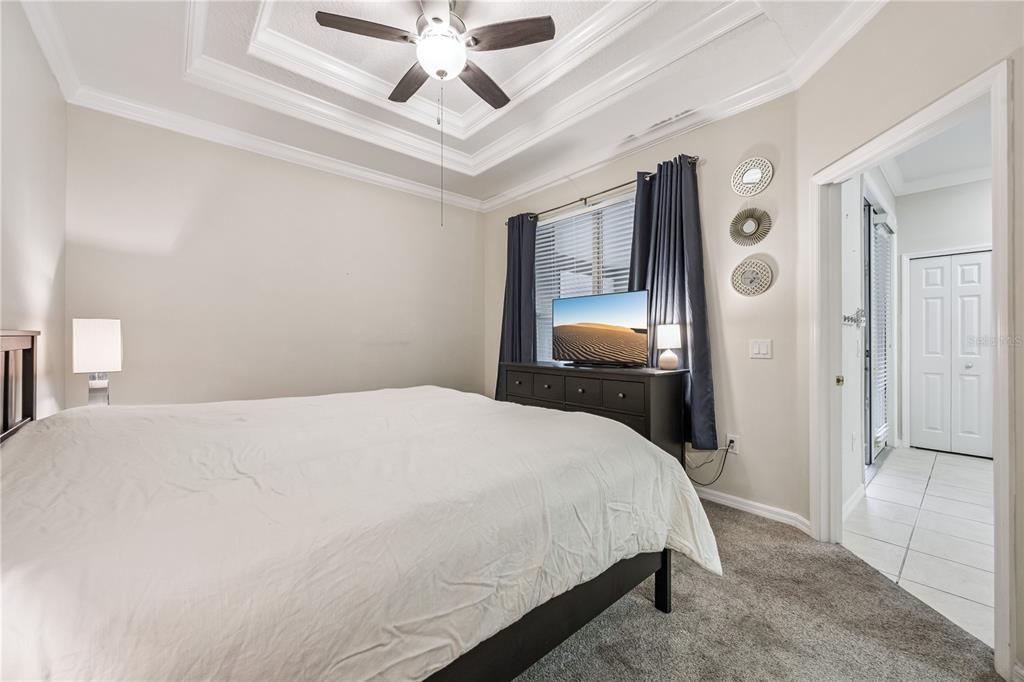 На продажу: $360,000 (2 спален, 2 ванн, 1155 Квадратных фут)