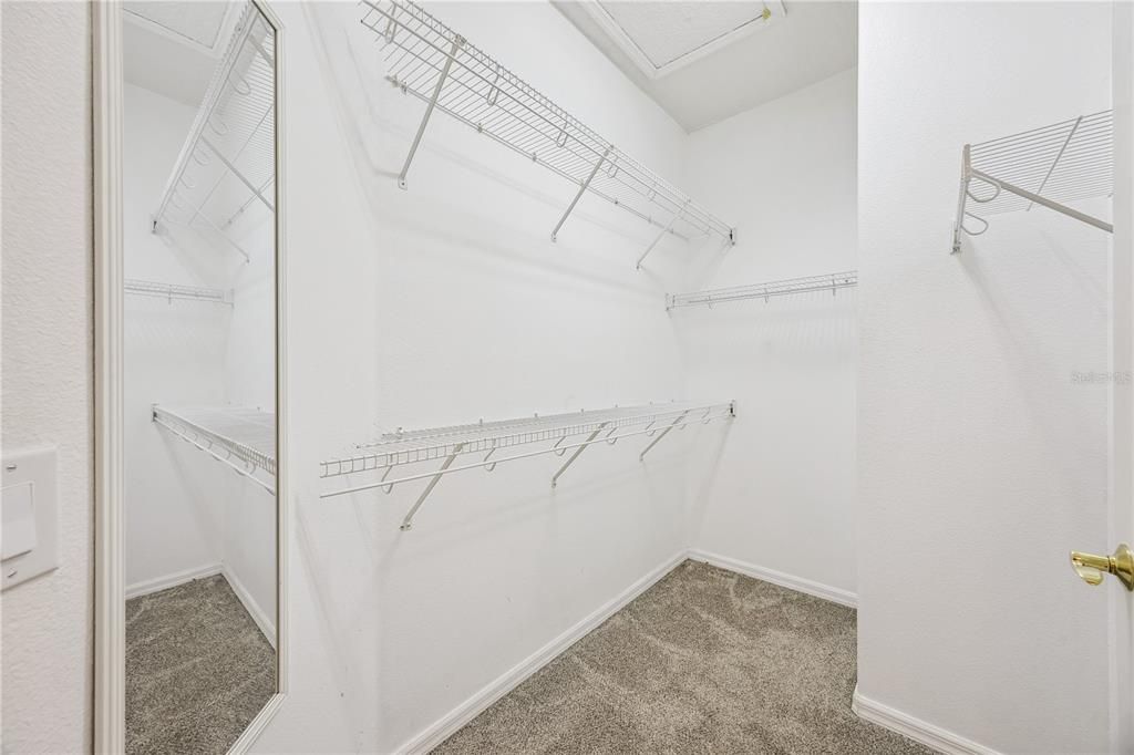 На продажу: $360,000 (2 спален, 2 ванн, 1155 Квадратных фут)