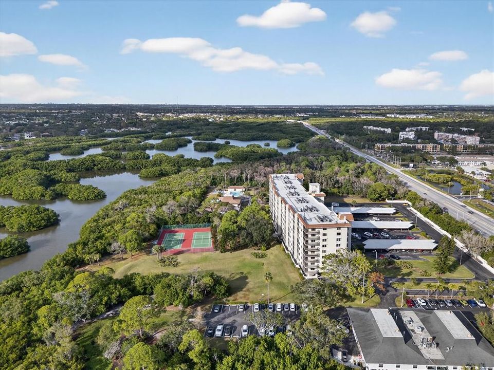 На продажу: $250,000 (2 спален, 2 ванн, 1280 Квадратных фут)