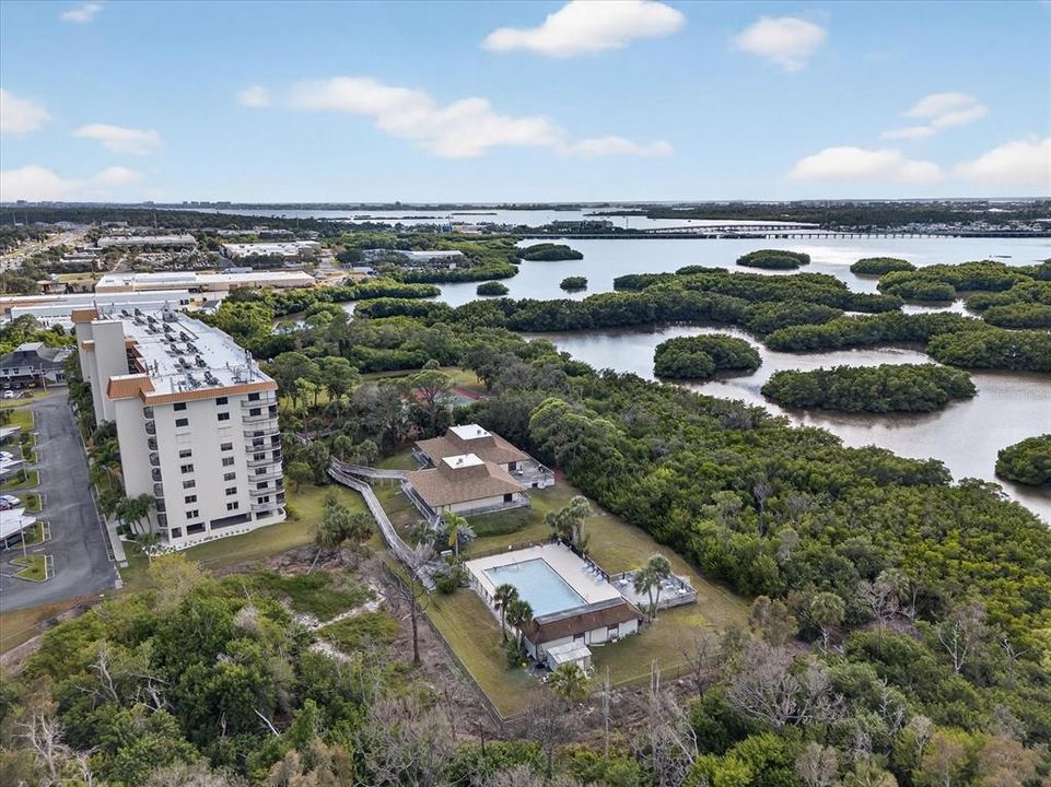 На продажу: $250,000 (2 спален, 2 ванн, 1280 Квадратных фут)