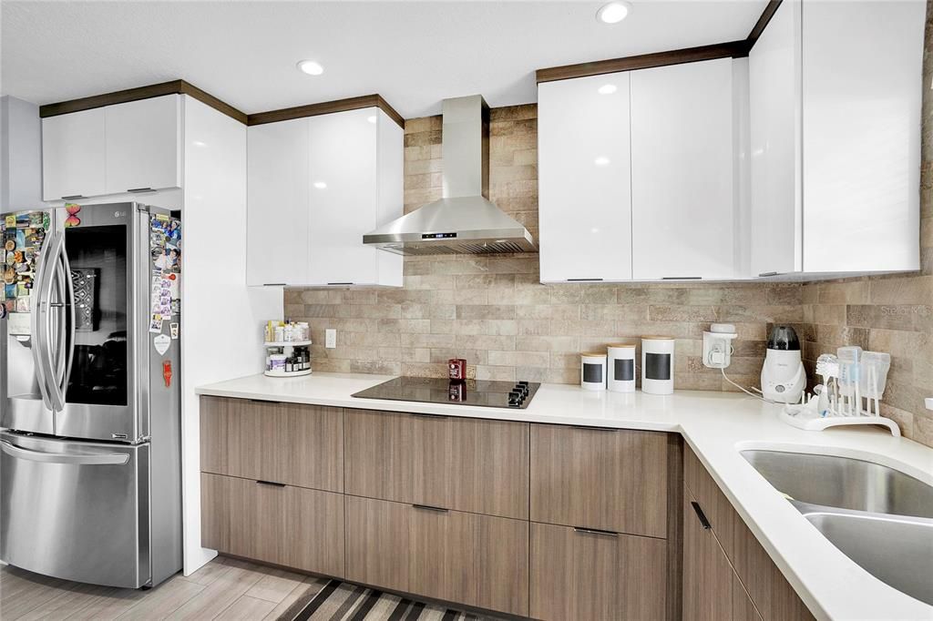 待售: $365,000 (3 贝兹, 1 浴室, 918 平方英尺)