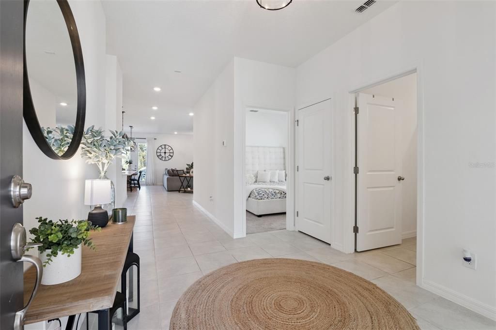 En Venta: $405,000 (4 camas, 2 baños, 1890 Pies cuadrados)