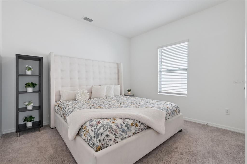 En Venta: $405,000 (4 camas, 2 baños, 1890 Pies cuadrados)