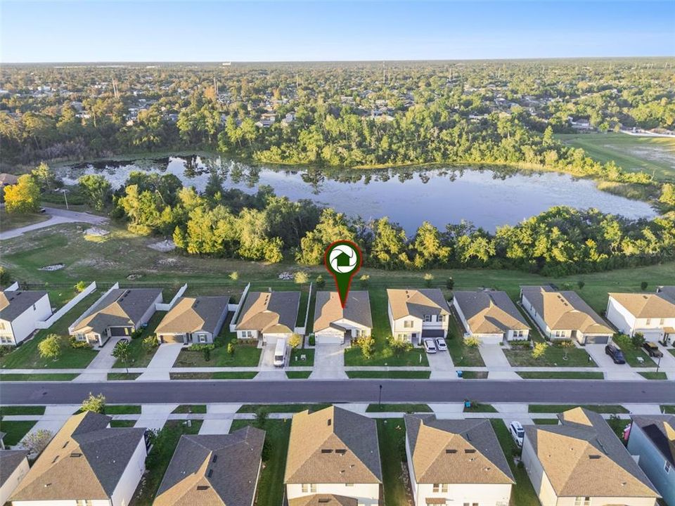 En Venta: $405,000 (4 camas, 2 baños, 1890 Pies cuadrados)