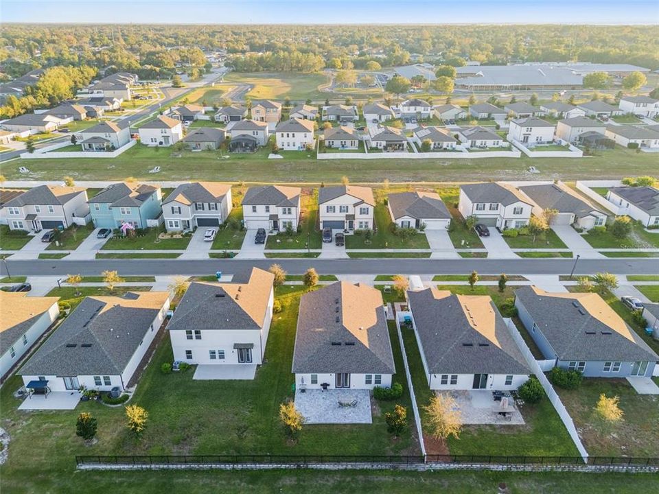 En Venta: $405,000 (4 camas, 2 baños, 1890 Pies cuadrados)