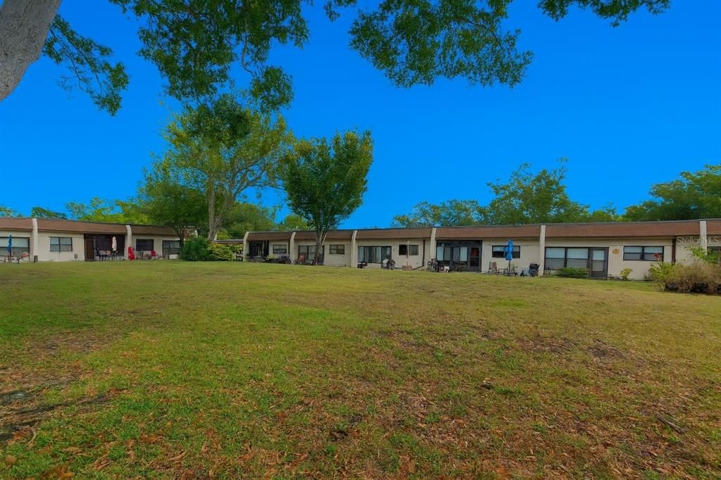 For Rent: $1,900 (2 beds, 2 baths, 886 Square Feet)