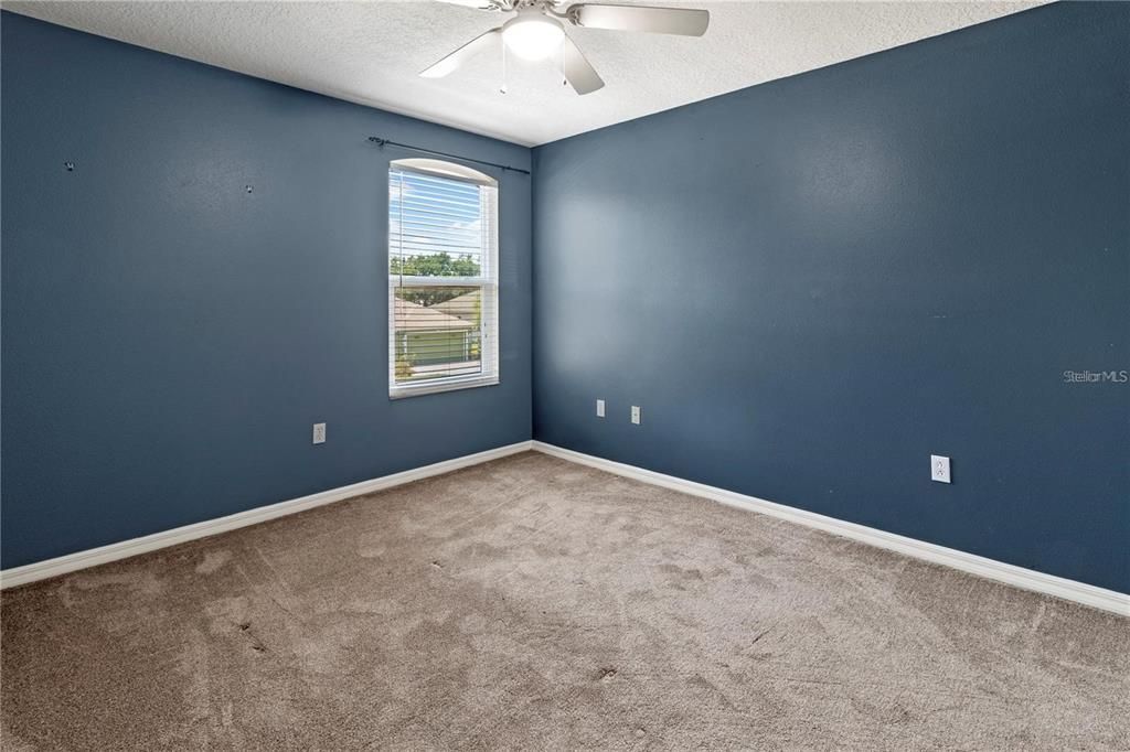 For Rent: $3,100 (3 beds, 2 baths, 2034 Square Feet)