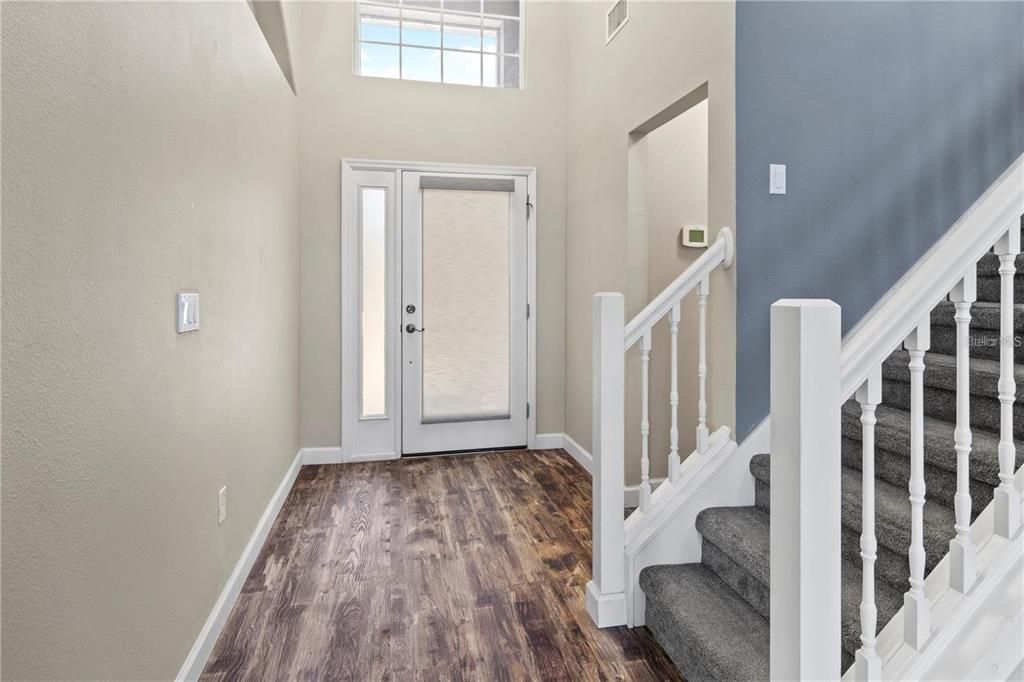 For Rent: $3,100 (3 beds, 2 baths, 2034 Square Feet)