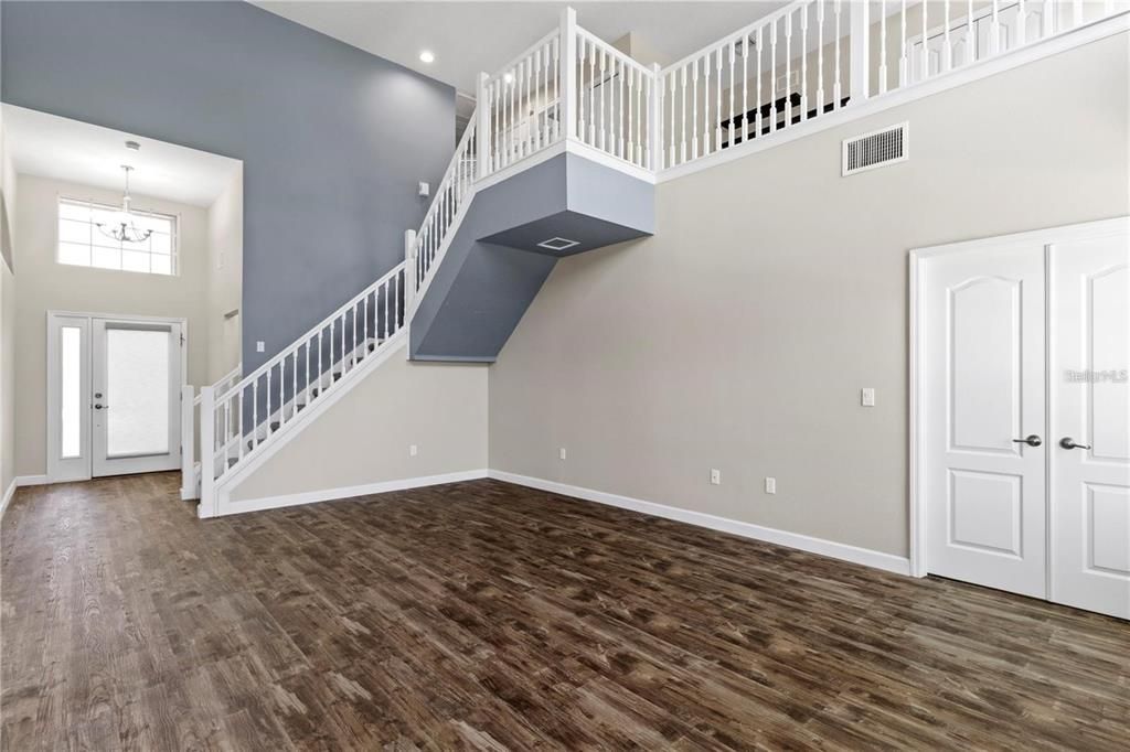 For Rent: $3,100 (3 beds, 2 baths, 2034 Square Feet)