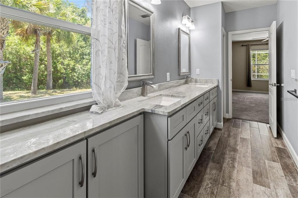 For Rent: $3,100 (3 beds, 2 baths, 2034 Square Feet)