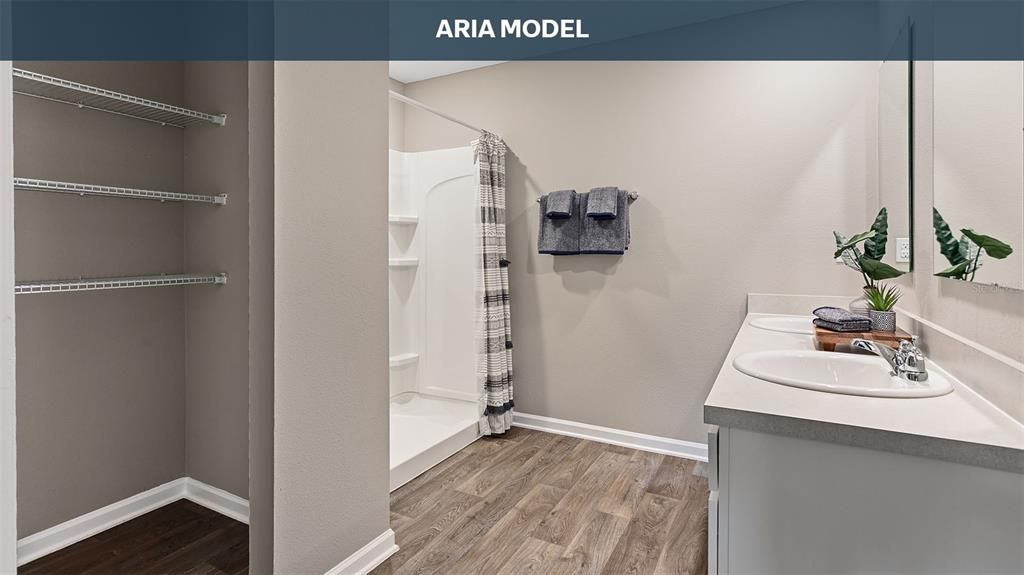 For Sale: $319,990 (3 beds, 2 baths, 1714 Square Feet)