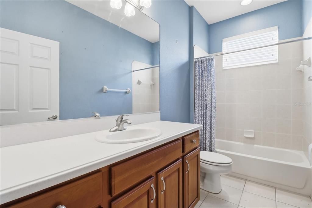 待售: $529,000 (3 贝兹, 2 浴室, 2704 平方英尺)