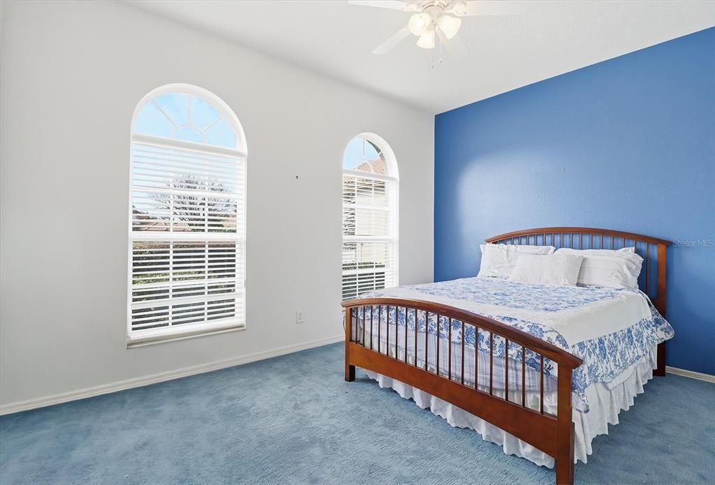 待售: $529,000 (3 贝兹, 2 浴室, 2704 平方英尺)