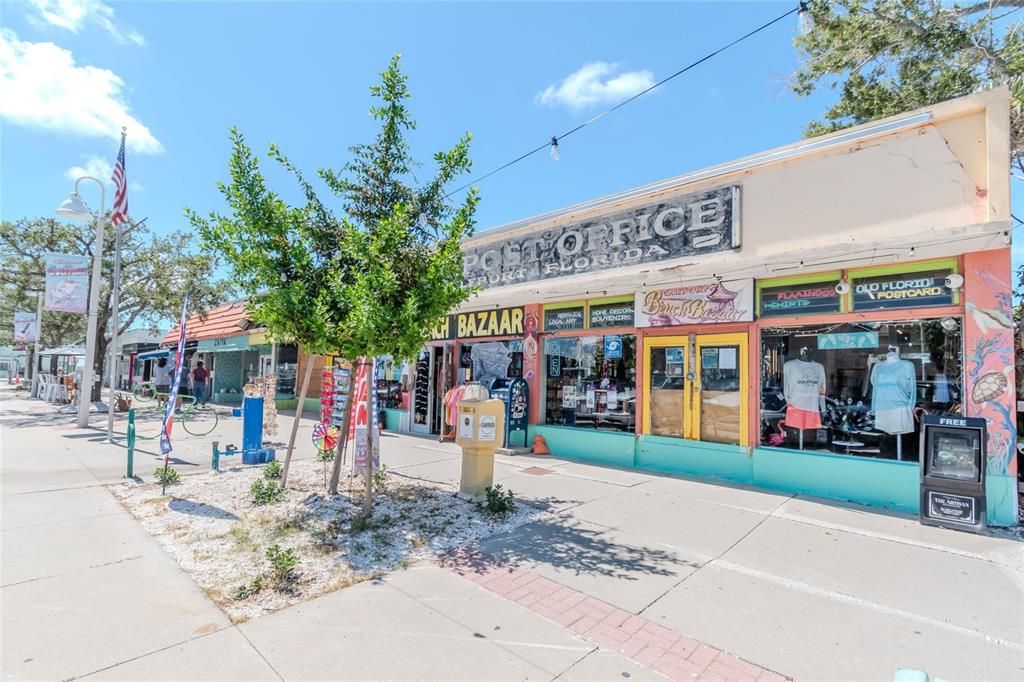 For Rent: $2,200 (2 beds, 1 baths, 1420 Square Feet)