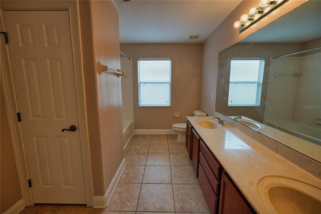 For Rent: $3,500 (4 beds, 3 baths, 2841 Square Feet)