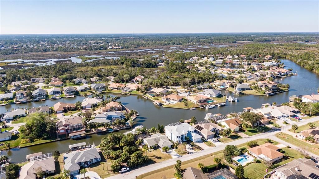 En Venta: $725,000 (3 camas, 2 baños, 1720 Pies cuadrados)