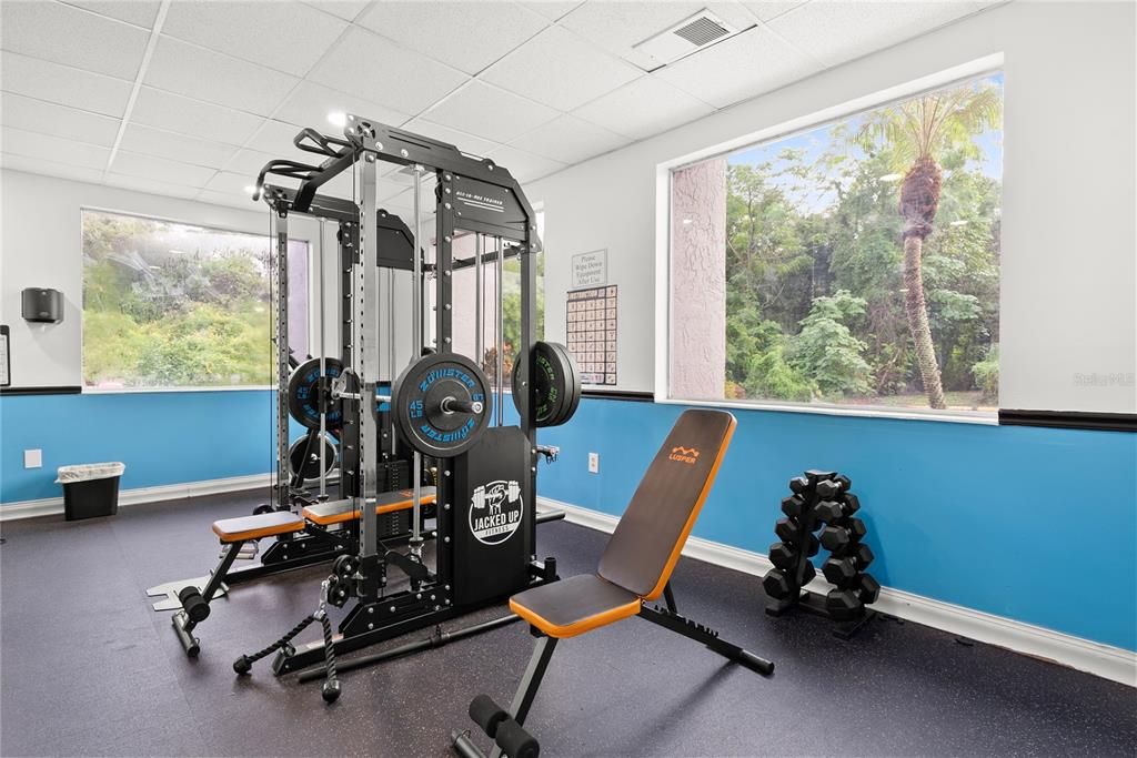 En Renta: $1,950 (2 camas, 1 baños, 97198 Pies cuadrados)