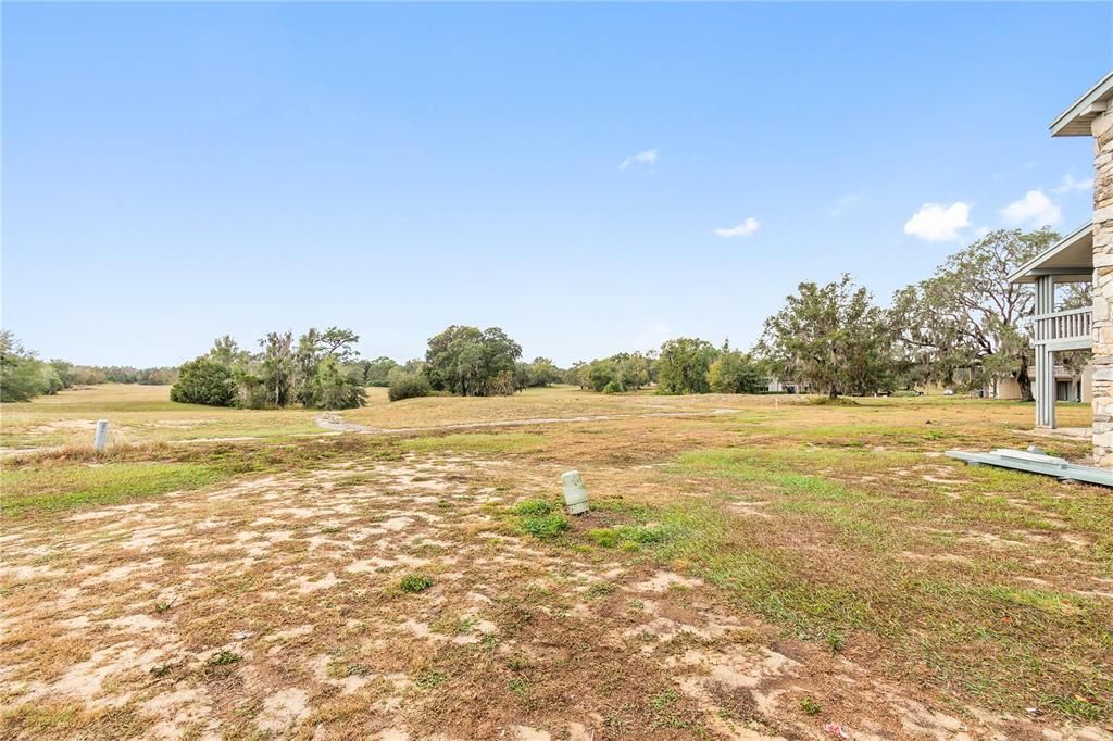 For Sale: $99,000 (1 beds, 1 baths, 974 Square Feet)