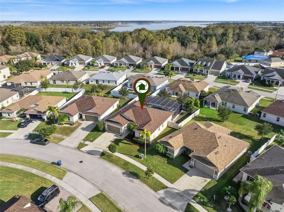 На продажу: $420,000 (4 спален, 2 ванн, 1825 Квадратных фут)