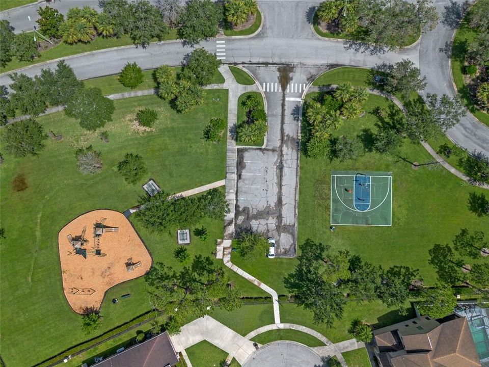 На продажу: $420,000 (4 спален, 2 ванн, 1825 Квадратных фут)