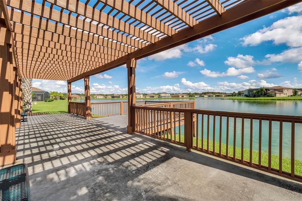 На продажу: $420,000 (4 спален, 2 ванн, 1825 Квадратных фут)