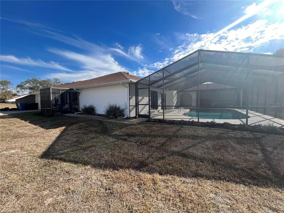 For Sale: $399,999 (3 beds, 2 baths, 2248 Square Feet)