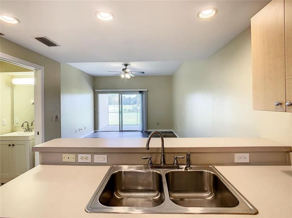 For Rent: $1,500 (2 beds, 2 baths, 1154 Square Feet)