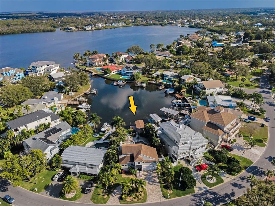 For Rent: $6,800 (3 beds, 3 baths, 2702 Square Feet)