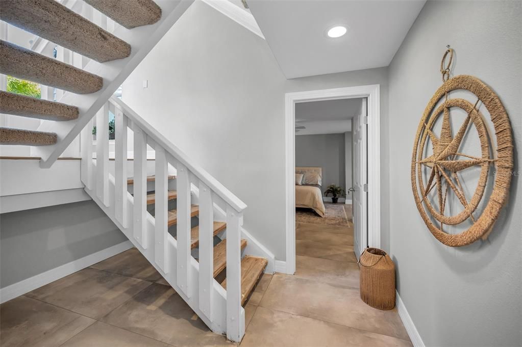 For Rent: $6,800 (3 beds, 3 baths, 2702 Square Feet)