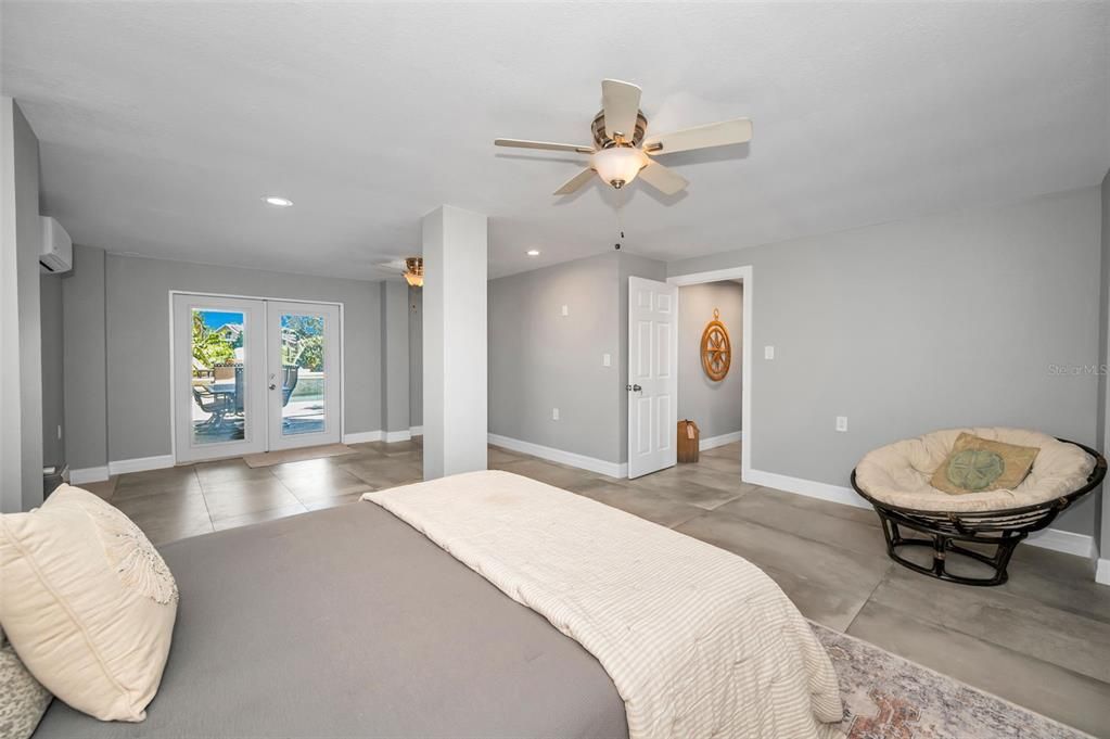 For Rent: $6,800 (3 beds, 3 baths, 2702 Square Feet)