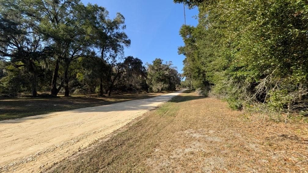 На продажу: $69,850 (1.51 acres)