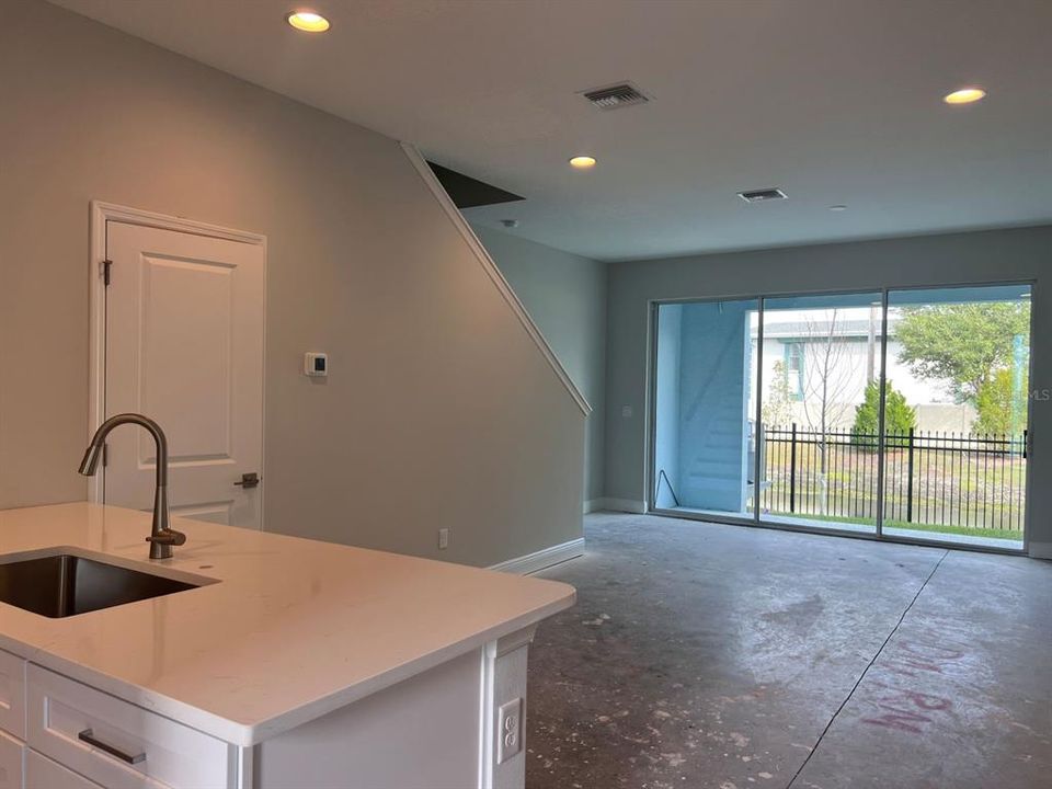 For Sale: $439,900 (2 beds, 2 baths, 1534 Square Feet)