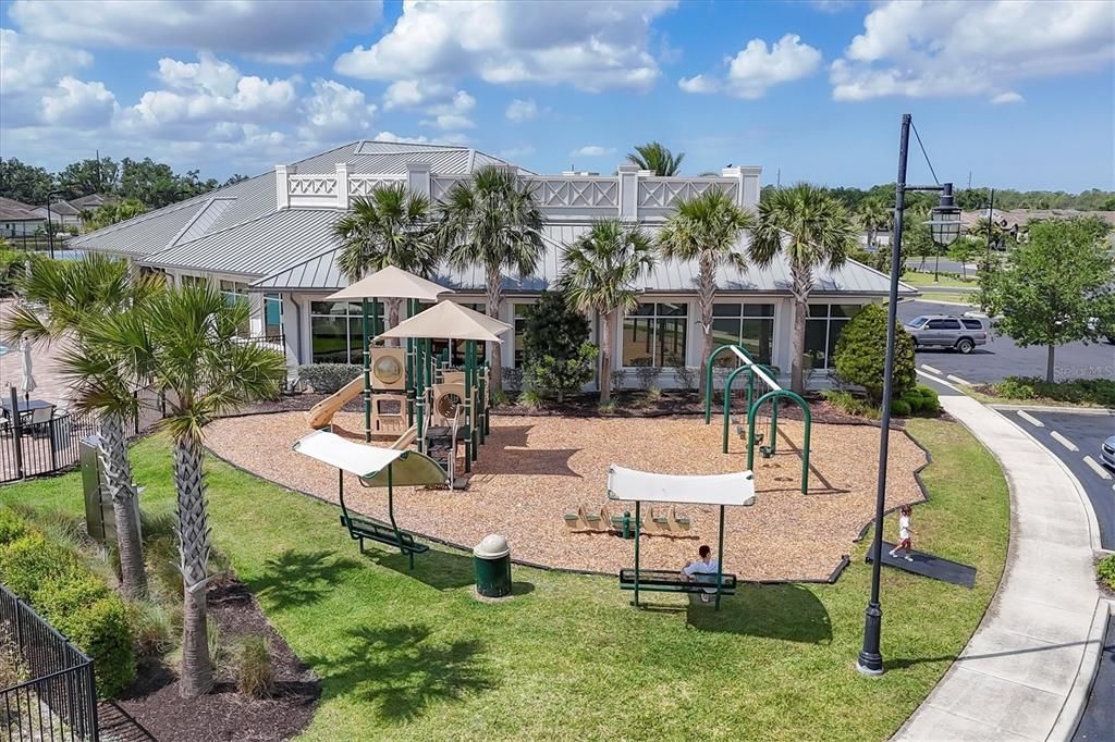 For Sale: $780,000 (6 beds, 4 baths, 3908 Square Feet)