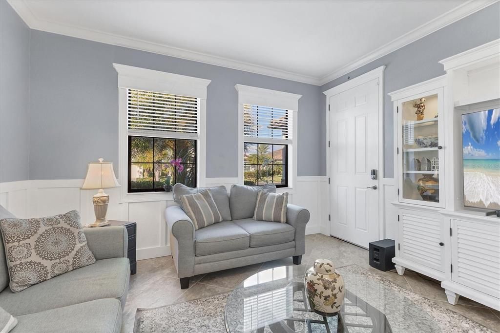 For Sale: $780,000 (6 beds, 4 baths, 3908 Square Feet)