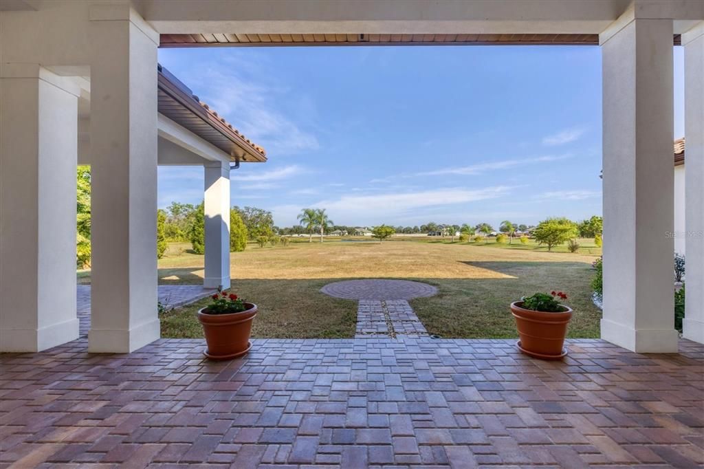 Active With Contract: $1,200,000 (4 beds, 4 baths, 4097 Square Feet)